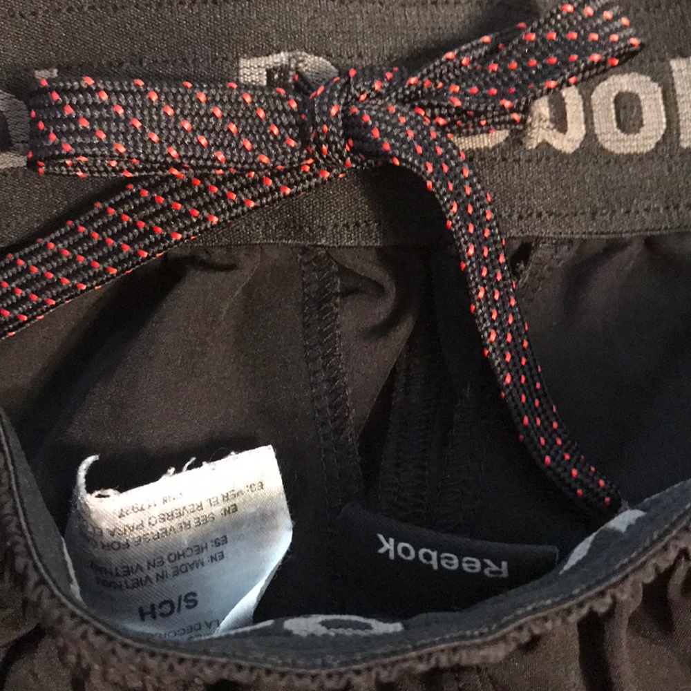 Boys Reebok Adjustable Waistband shorts small - Picture 5 of 8